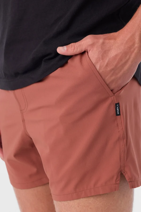 O’Neill Shorts^PERFORM LINED 15" ATHLETIC SHORTS MAHOGANY