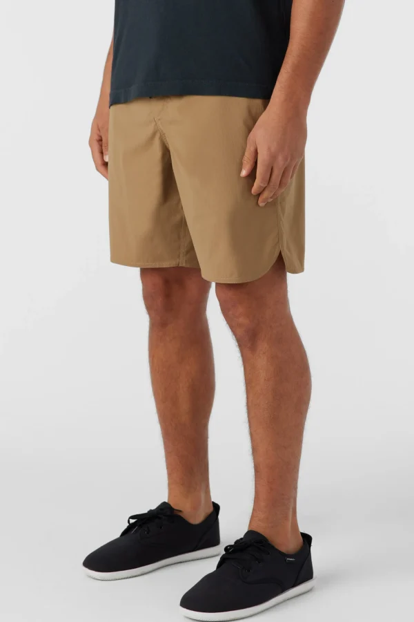 O’Neill Shorts^TRVLR CAMINO 18" HYBRID SHORTS DARK KHAKI