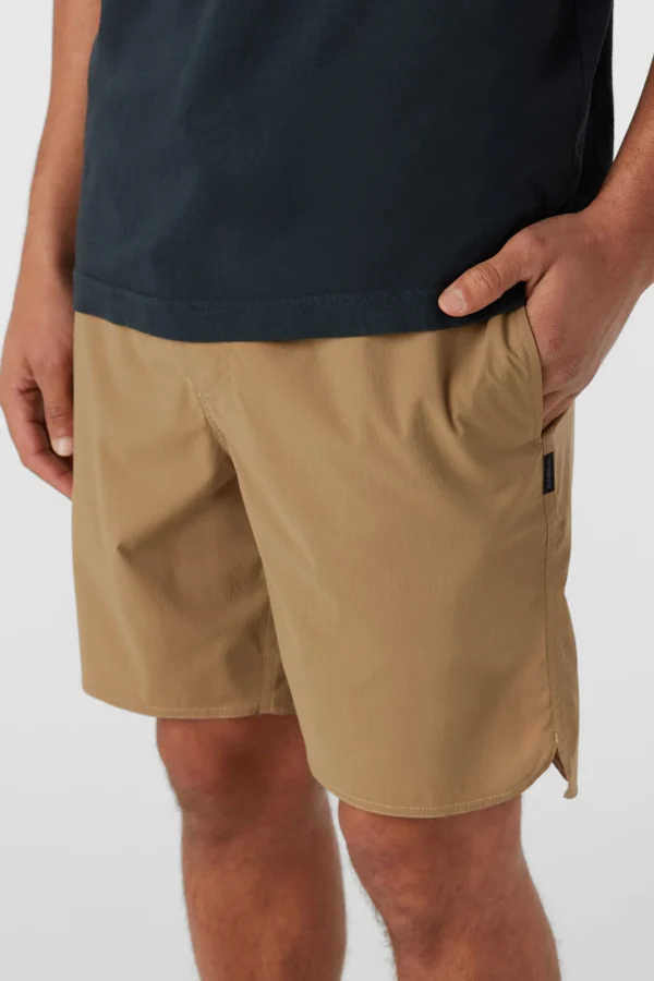 O’Neill Shorts^TRVLR CAMINO 18" HYBRID SHORTS DARK KHAKI